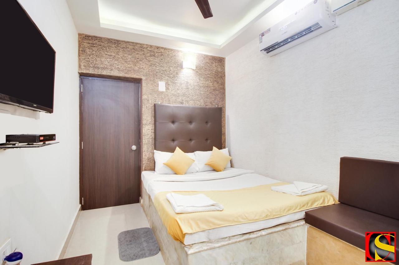 Candolim Sands 호텔 외부 사진