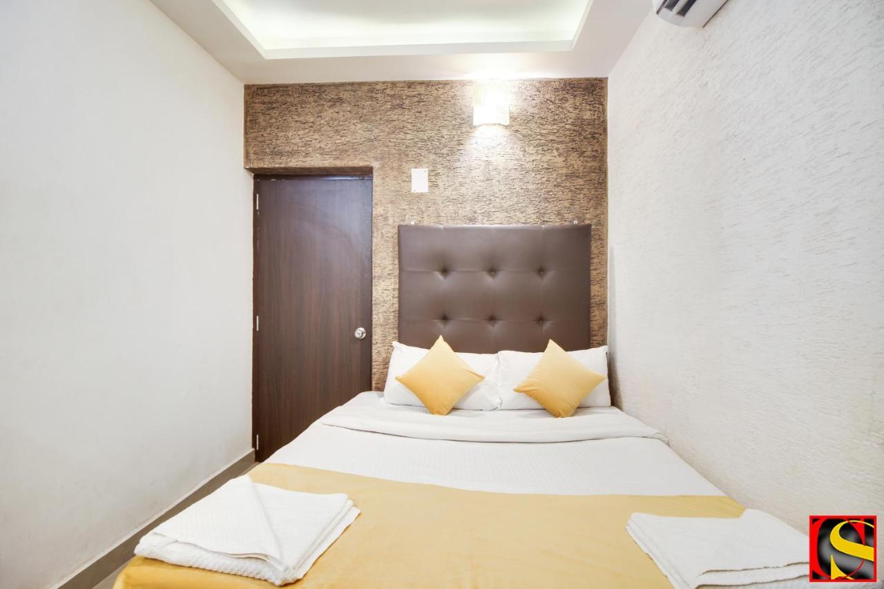 Candolim Sands 호텔 외부 사진